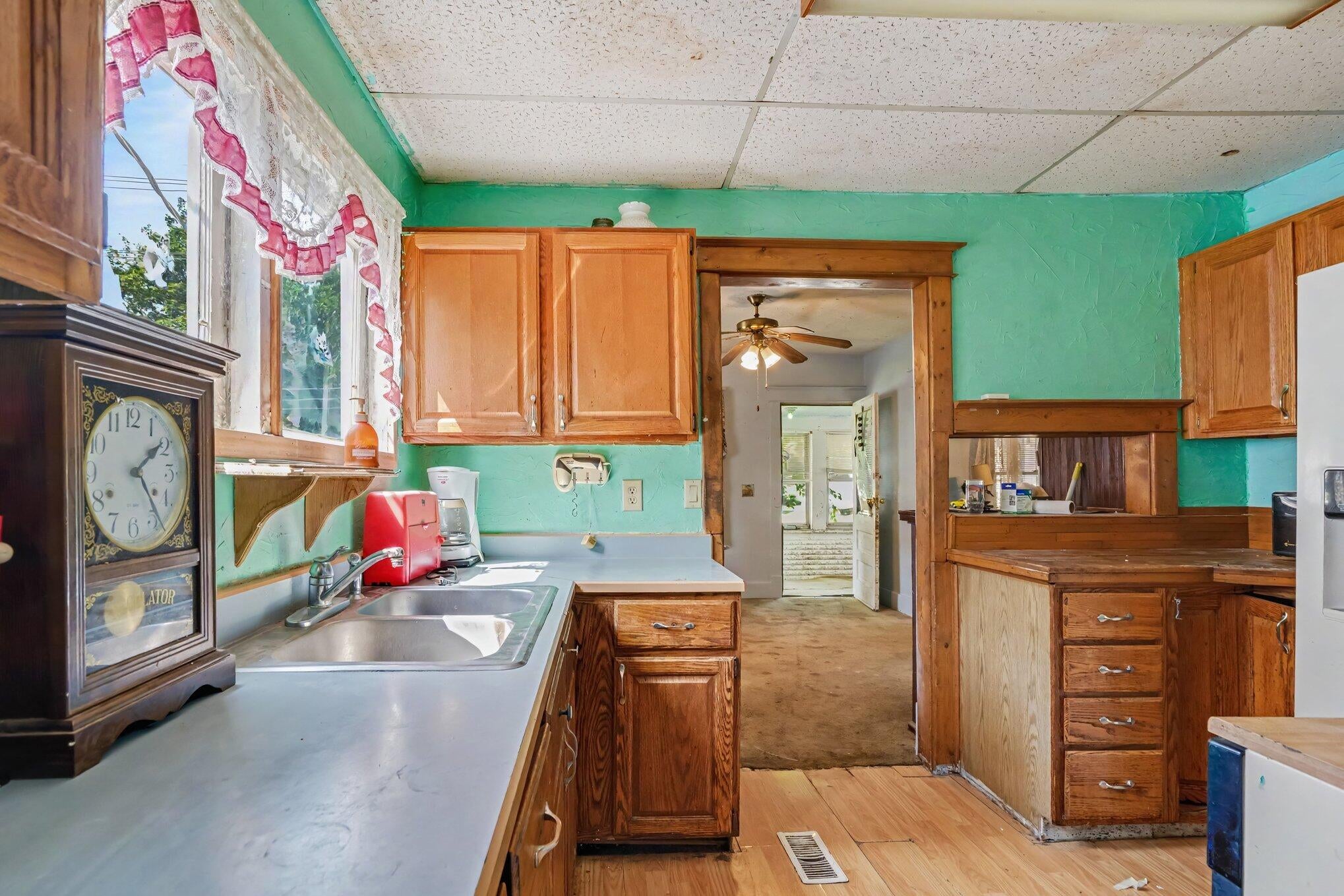 Listing 166