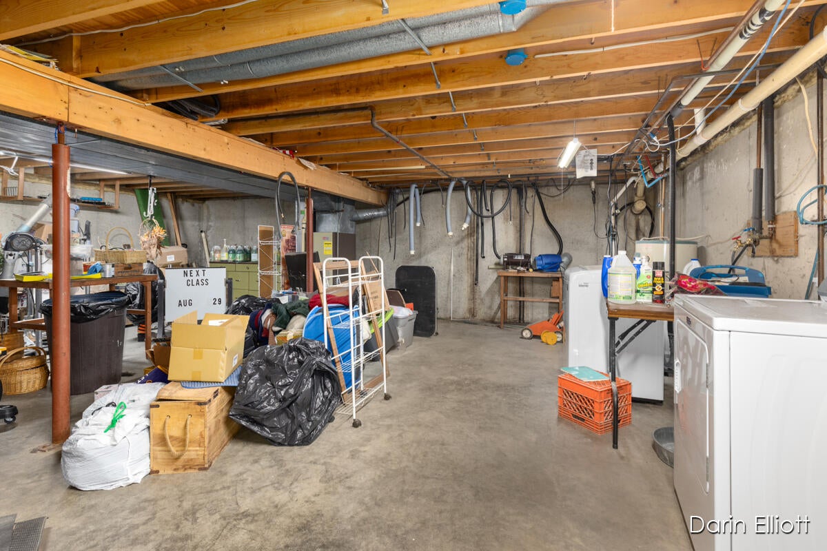 Listing 24