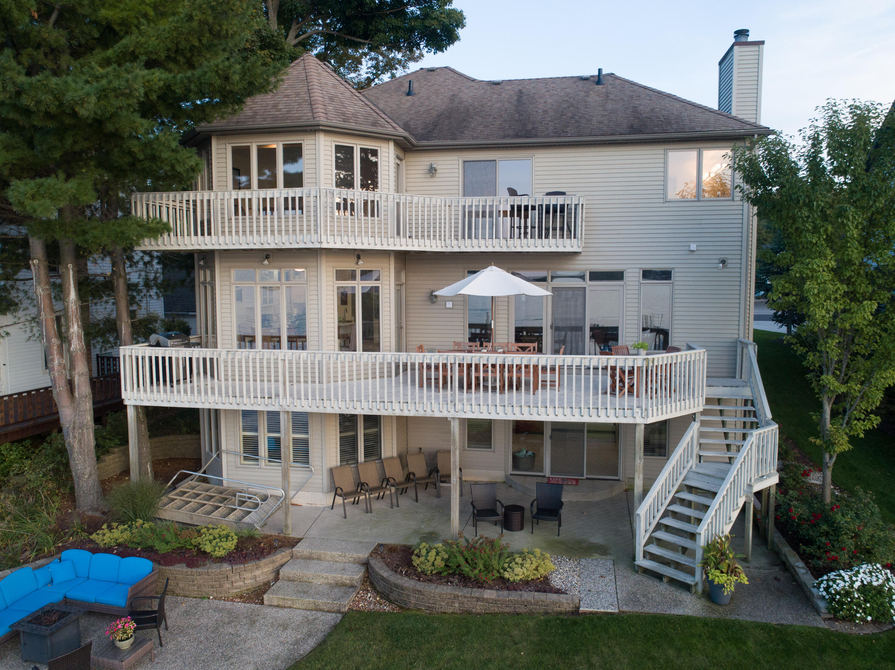 1761 South Shore Drive