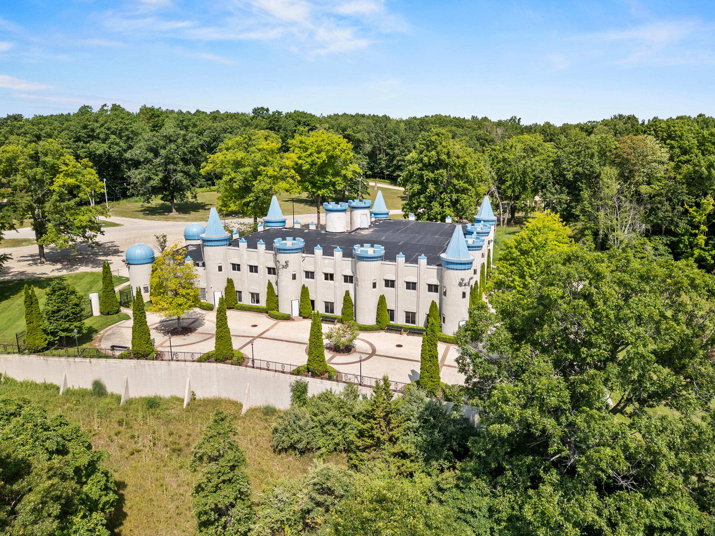 10270 Timberlane Drive