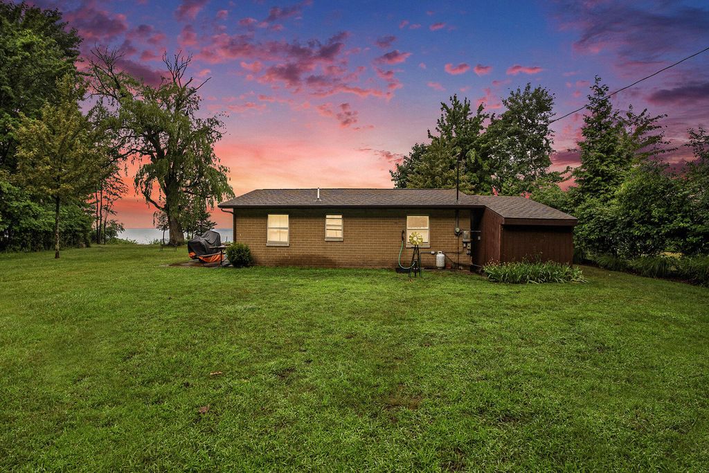 Photo of 1466 Lake Shore Drive, Fennville, MI 49408 (MLS # 26005582)