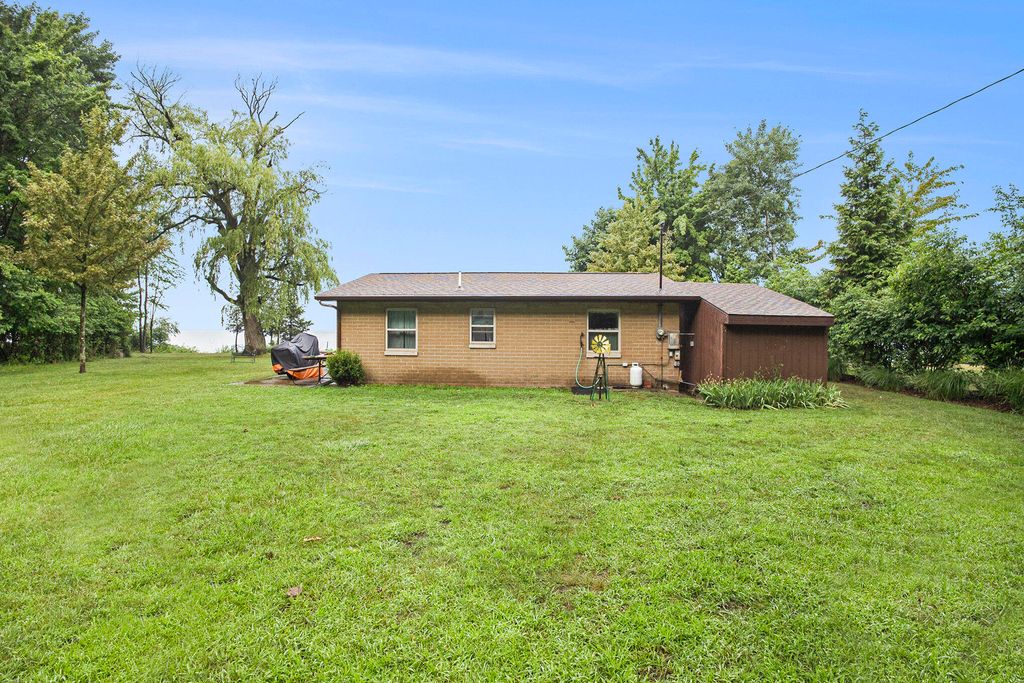 Photo of 1466 Lake Shore Drive, Fennville, MI 49408 (MLS # 26005582)
