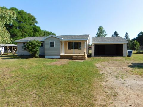 Photo of 8570 E Hawley Road, Hesperia, MI 49421 (MLS # 26034860)