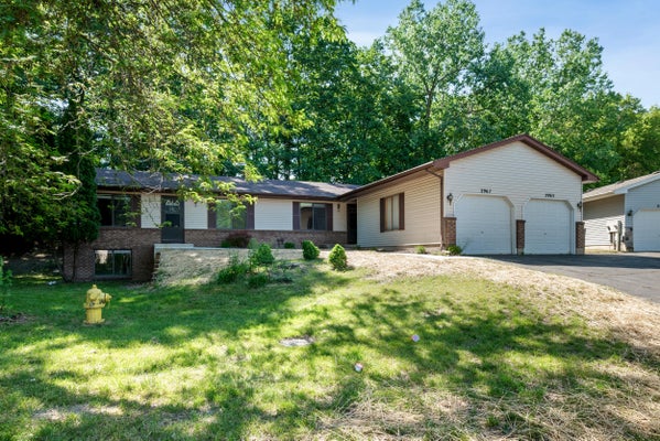 2967 ENGLEWOOD AVE SE, GRAND RAPIDS, MI 49508 - Image bce5ba83bd05e2669a3ab45e555f4bf9/2434296676