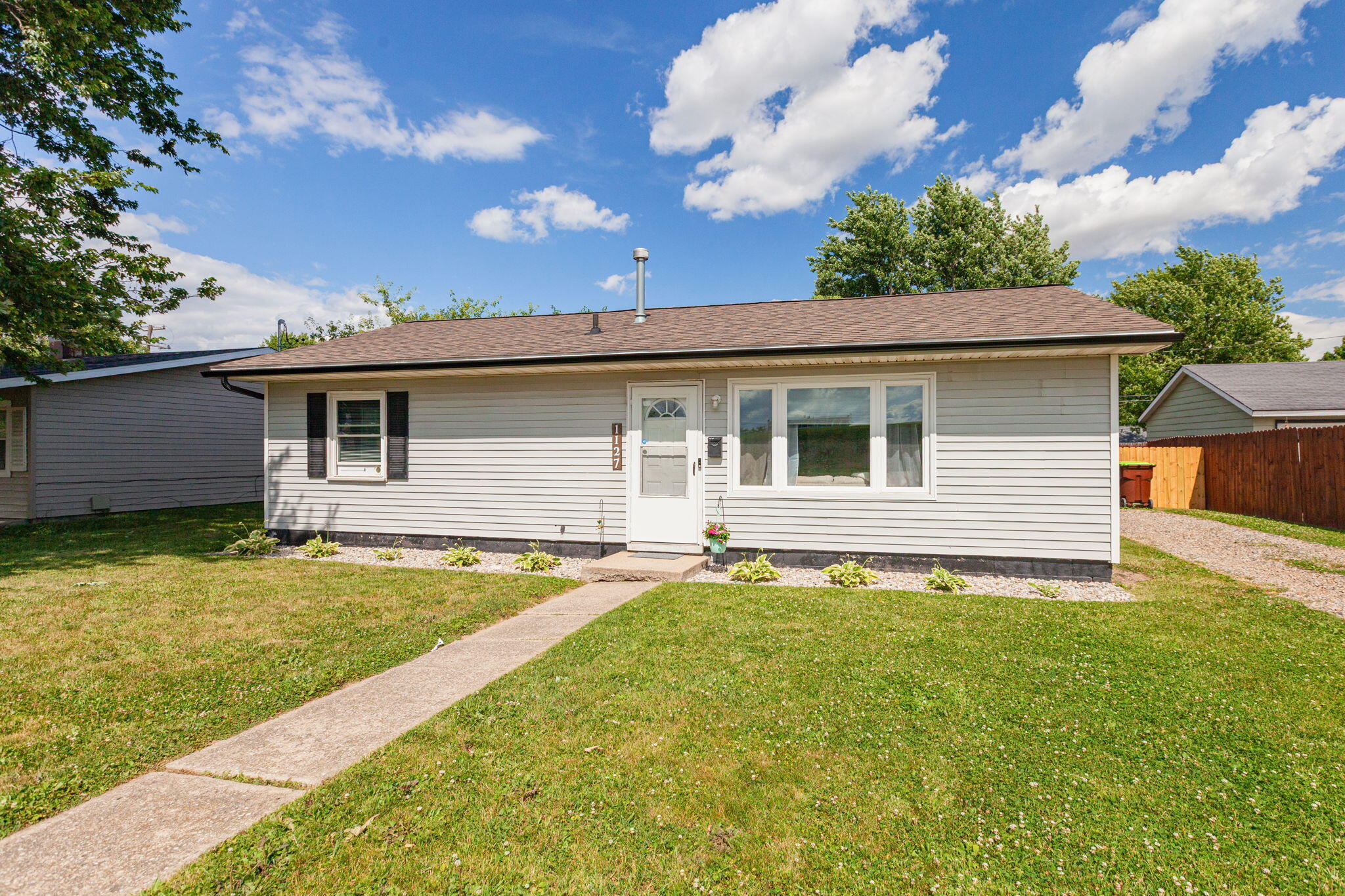 Photo 1 of 27 — 1127 Division Street, Adrian, MI 49221