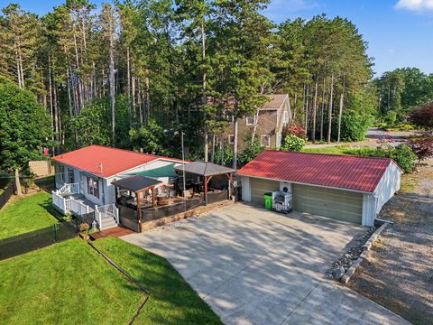 Photo of 8009 W Lumberjack Drive, Mears, MI 49436 (MLS # 26037620)
