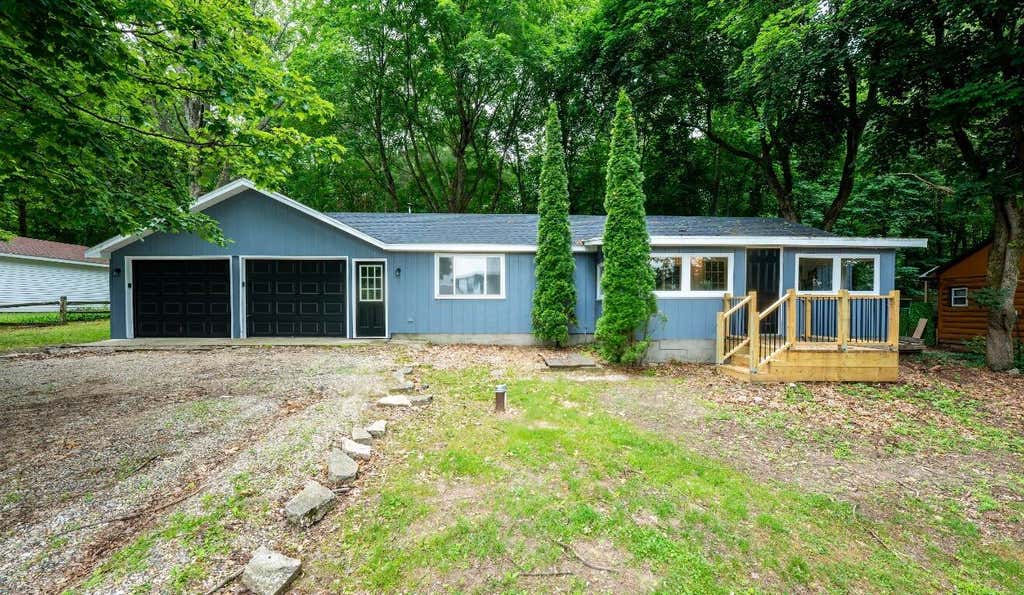 Photo of 8324 Je Ne Be Drive NE, Rockford, MI 49341 (MLS # 26009431)