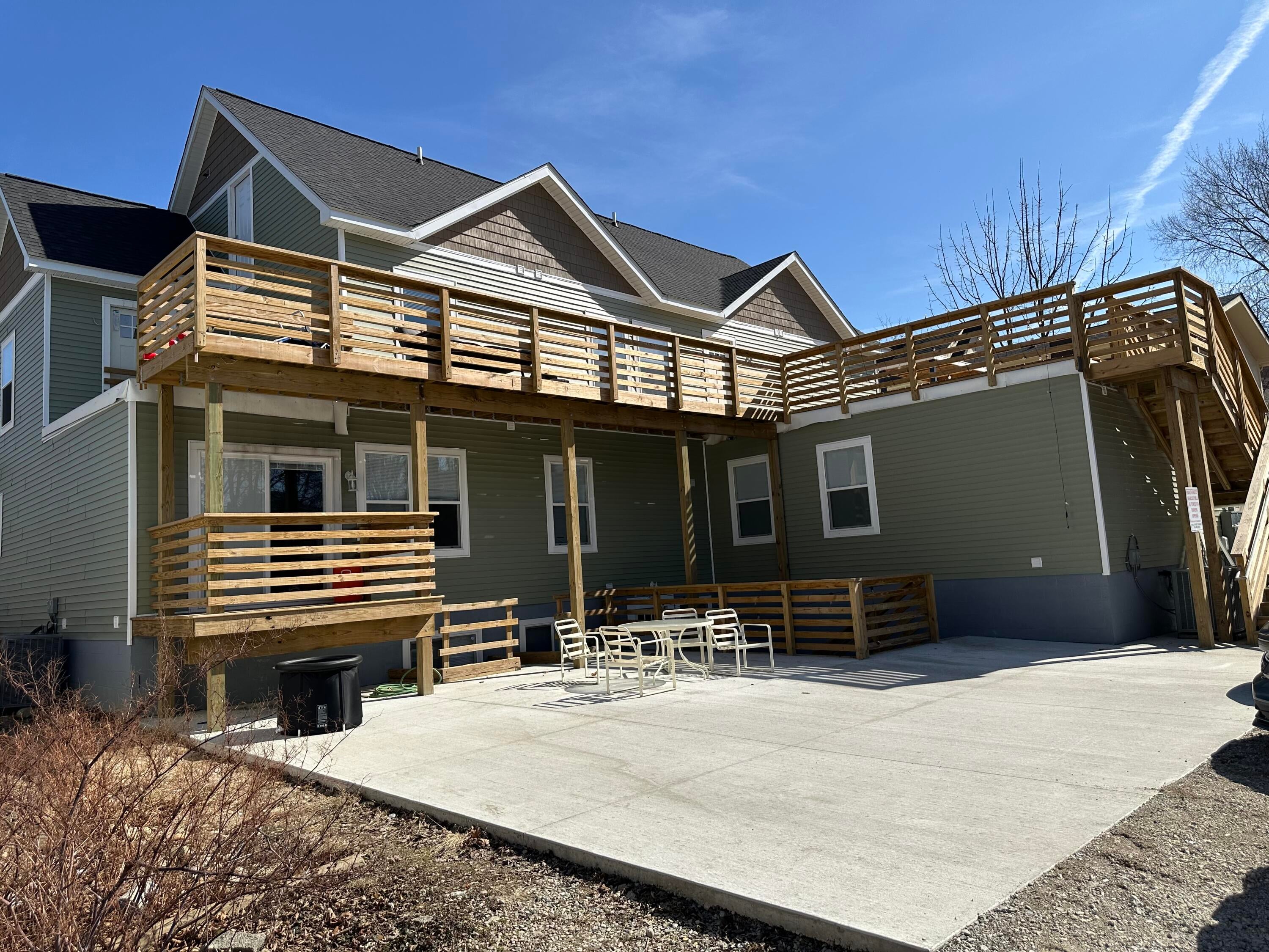 912 Mary Street