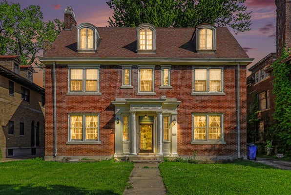 1168 W BOSTON BLVD, DETROIT, MI 48202 - Image be99343da8a33208b7ba47009b928b2c/3660732893