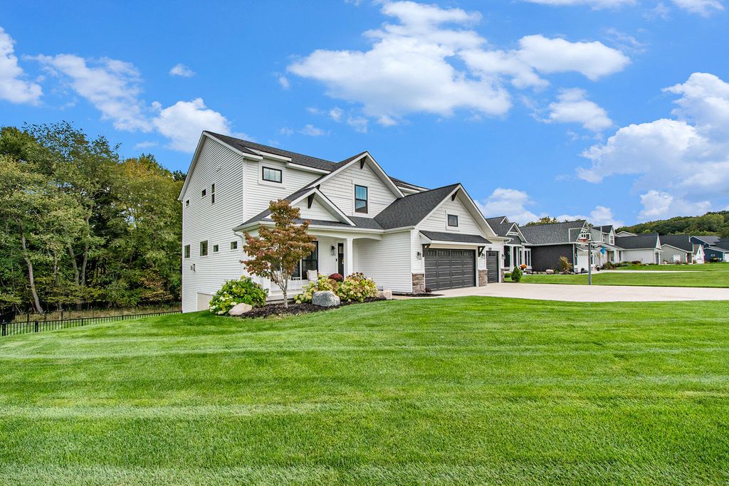 Photo of 12364 Apple Cart Lane SE, Lowell, MI 49331 (MLS # 25051010)