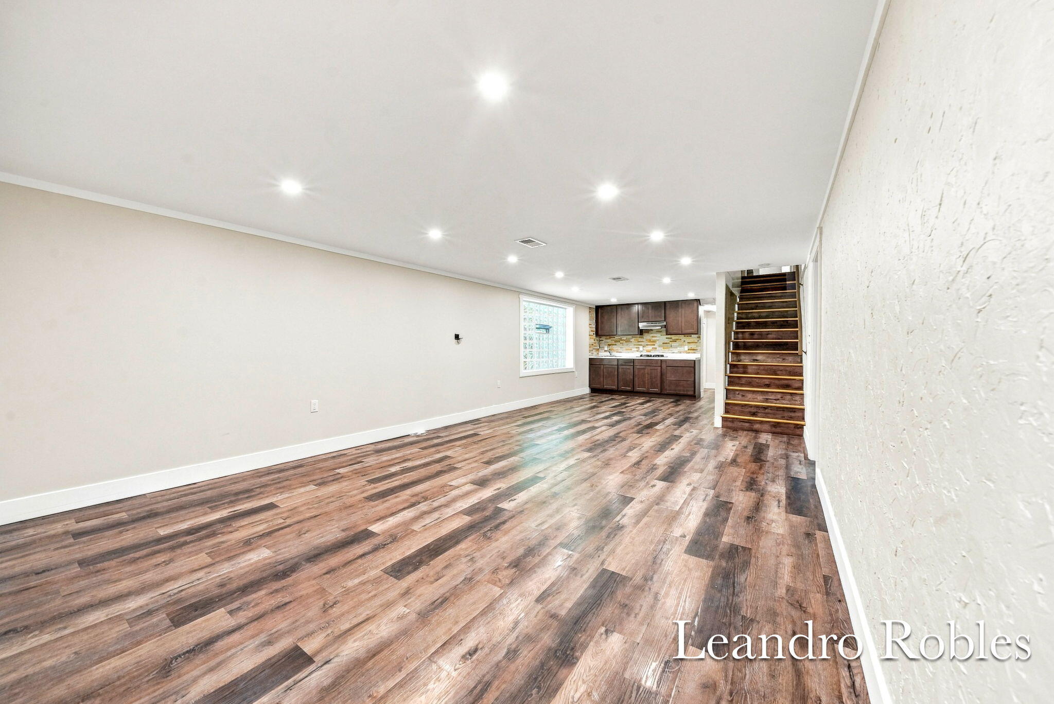 Listing 25