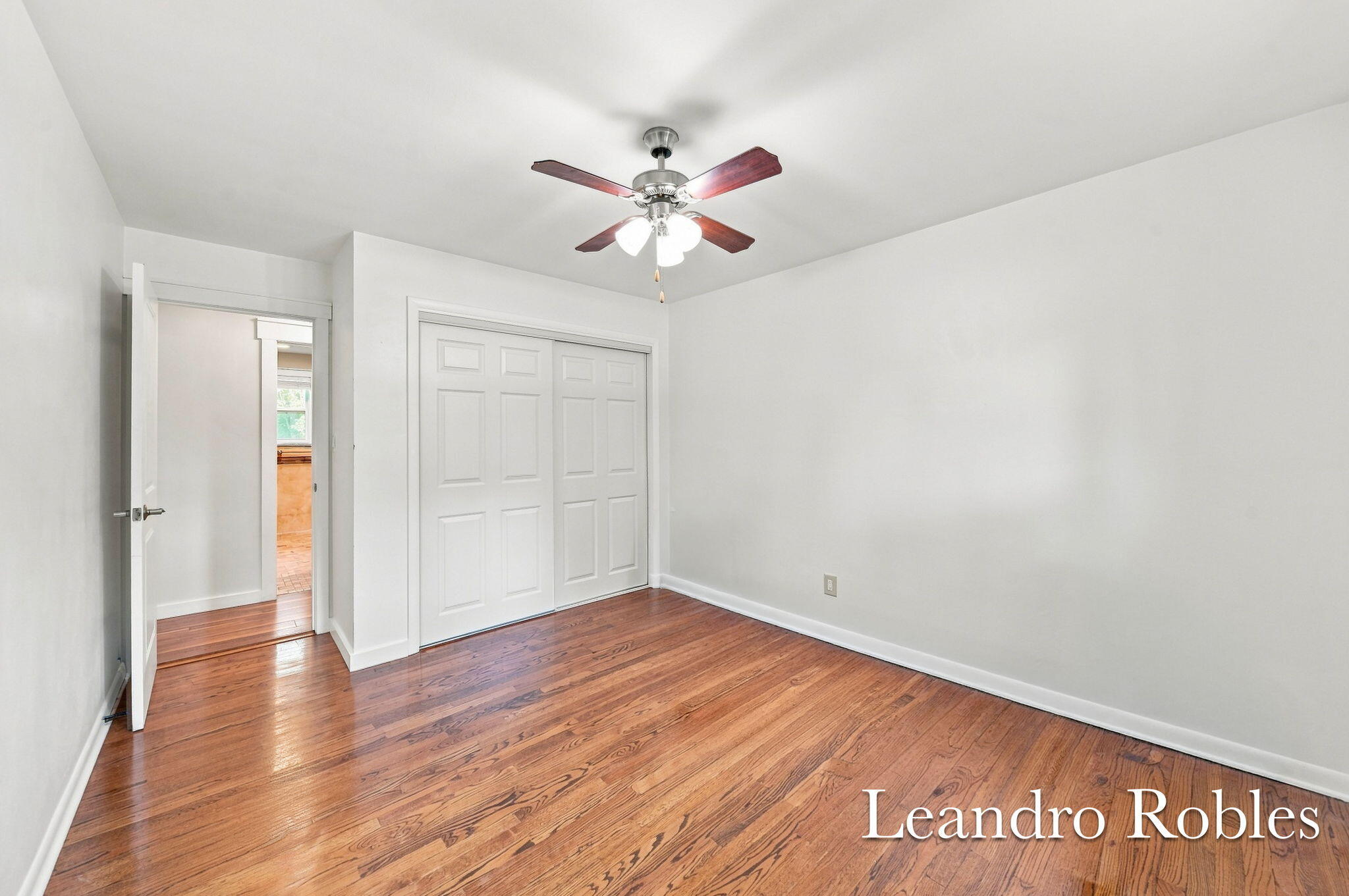 Listing 25
