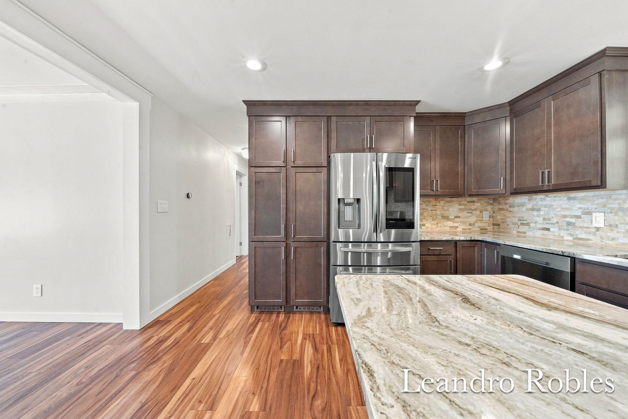 Listing 25