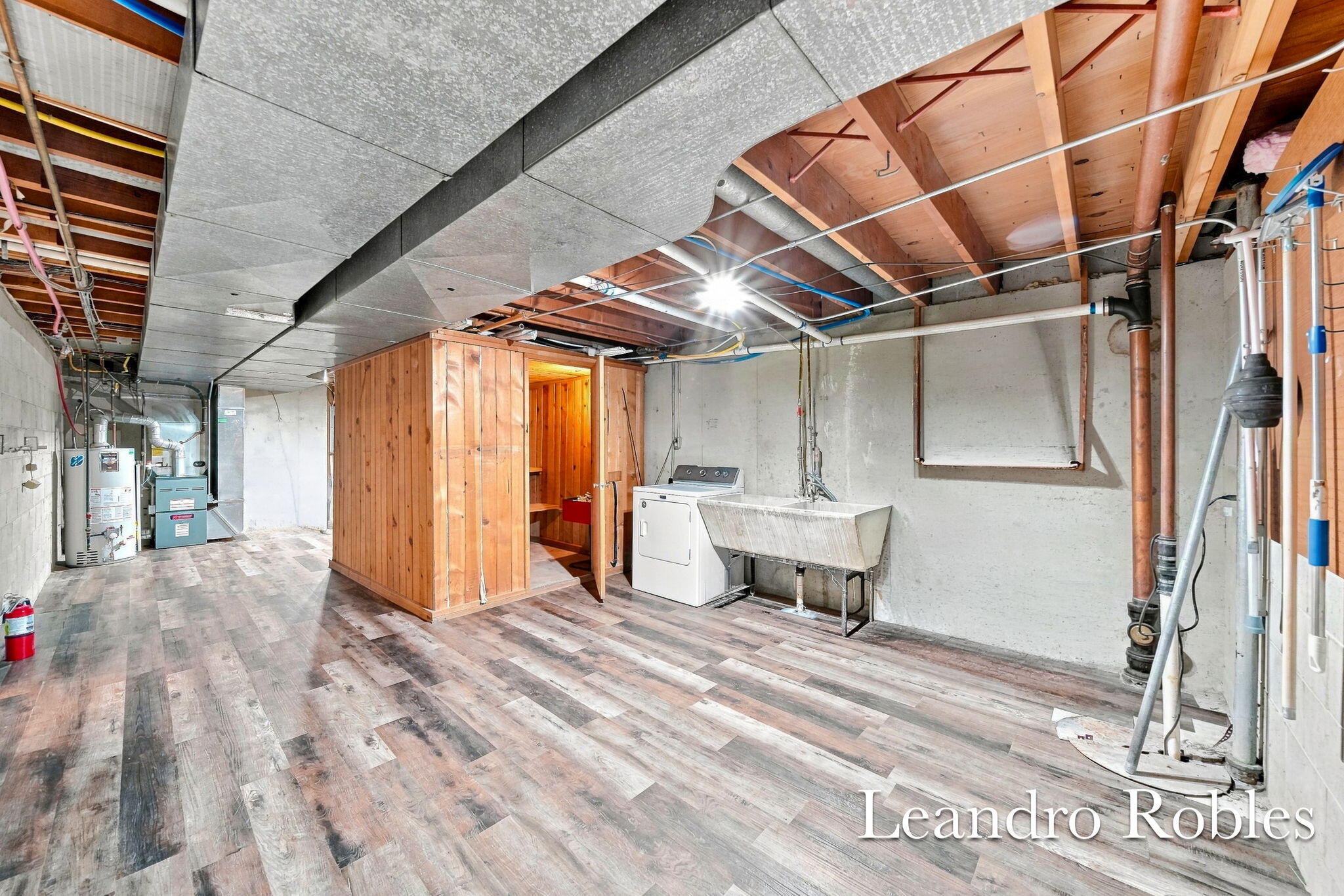 Listing 25