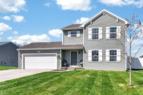 Photo of 966 View Pointe Drive, Middleville, MI 49333 (MLS # 26016936)