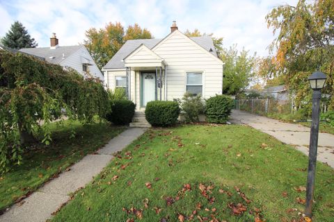 Photo of 23833 Normandy Avenue, Eastpointe, MI 48021 (MLS # 26021941)