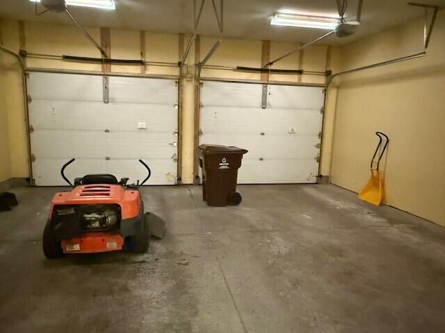 5161 B Drive S