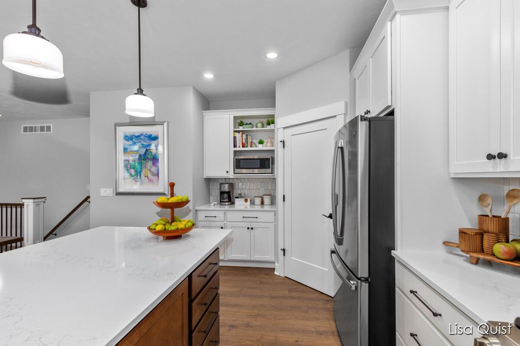 Photo of 299 Glenbrook Drive, Rockford, MI 49341 (MLS # 25039376)