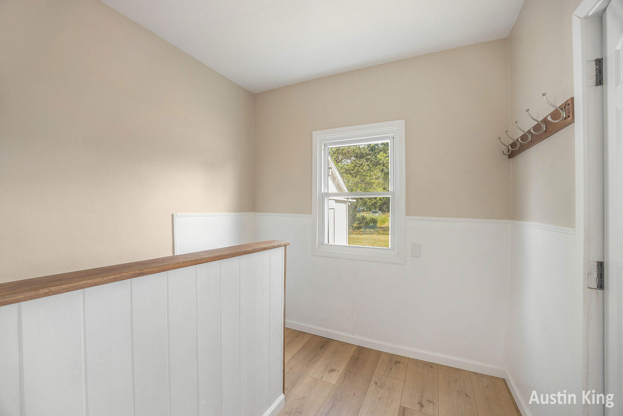 Hudsonville, Michigan 49426, United States, 2 Bedrooms Bedrooms, ,1 BathroomBathrooms,Residential,Pending,154132