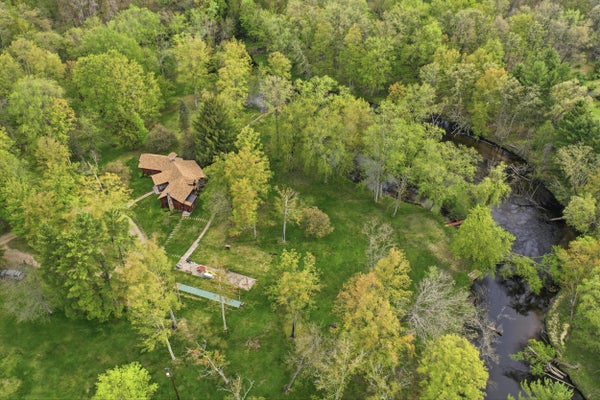 6378 S MAC RD, BALDWIN, MI 49304 - Image bfa3281af645d2800e0d86e4a93c845a/2664778111