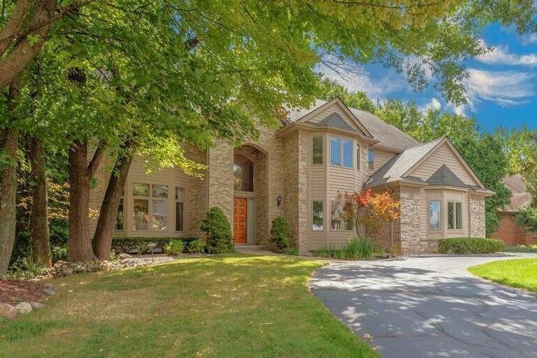 3417 Hidden Oaks Lane
