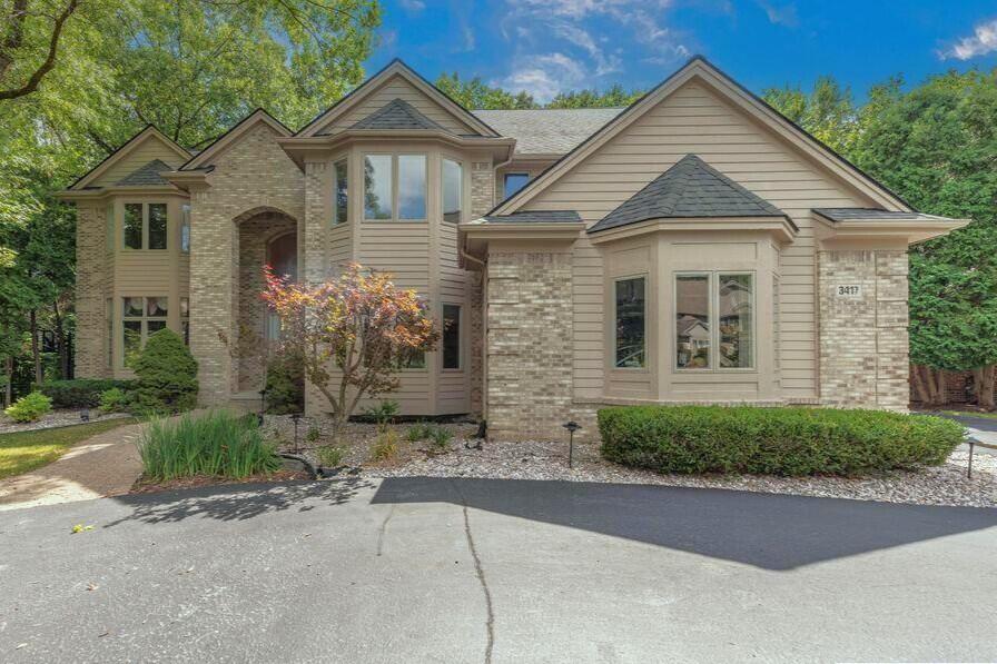 3417 Hidden Oaks Lane