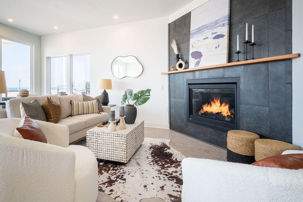 42 Lake Shore Drive