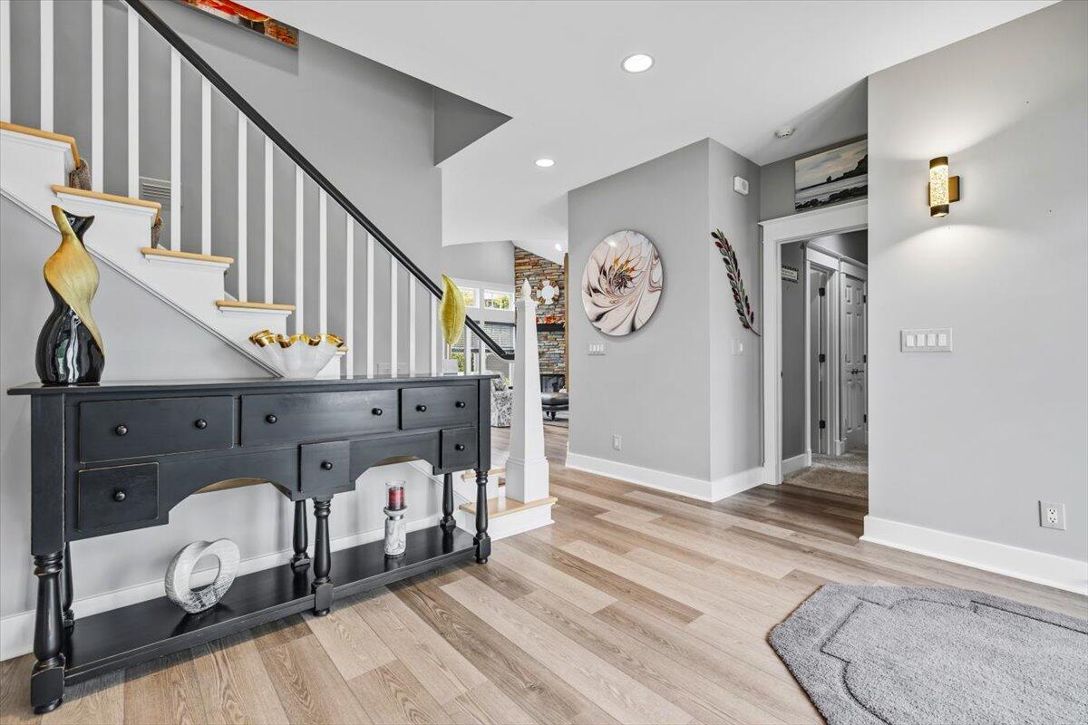 2491 Bay Pointe Drive