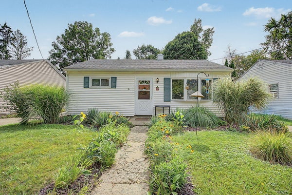316 COX BLVD, LANSING, MI 48910 - Image c0c470dca4b508d67c04d759f4c3a6ae/3189596509