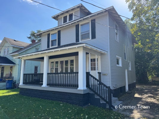 1034 HALL ST SE, GRAND RAPIDS, MI 49507 - Image c150c7004ef1ec7d7fcfacff2c8654b0/529664413