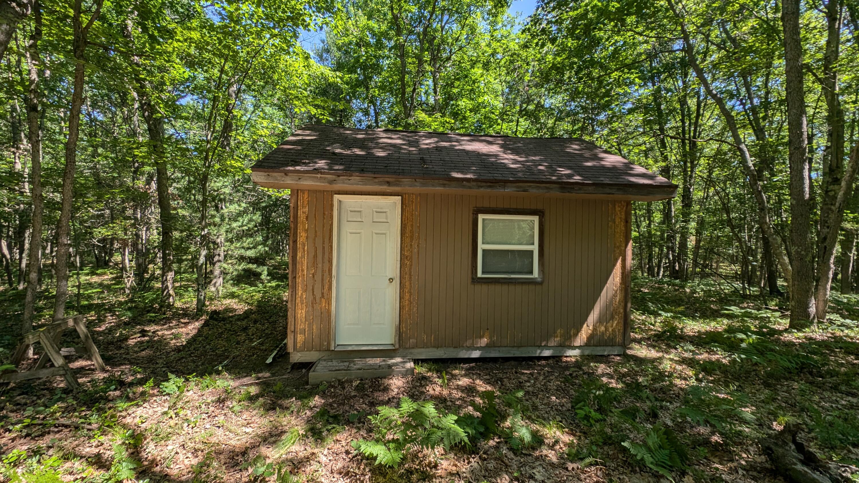 View Free Soil, MI 49411 land