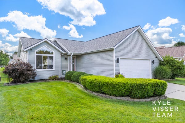 2916 WOODGLEN ST NW, GRAND RAPIDS, MI 49504 - Image c1b424cc53da269dfbdddba702165cc9/873325878