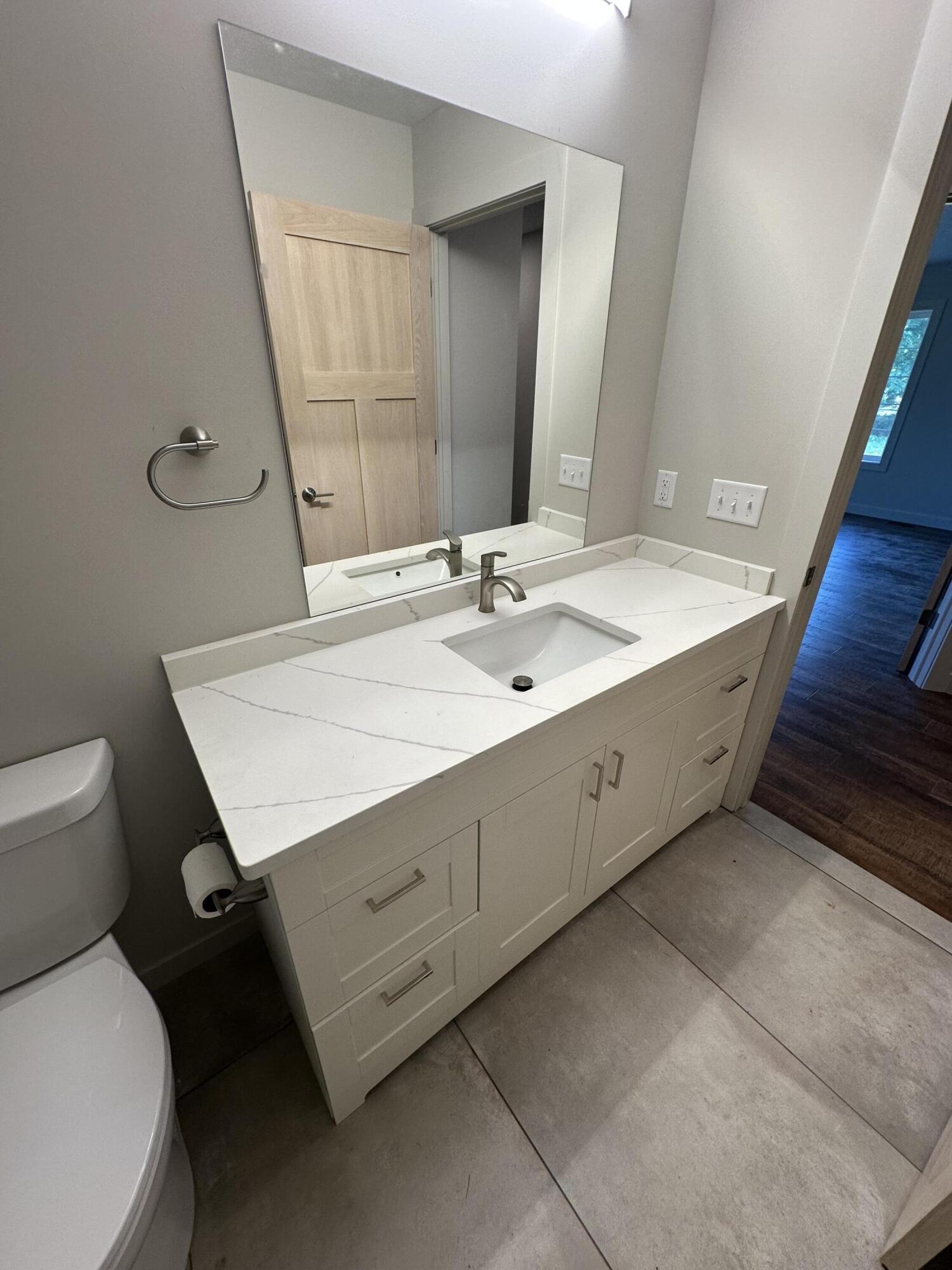 Grass Lake, Michigan 49240, United States, 3 Bedrooms Bedrooms, ,2 BathroomsBathrooms,Residential,Active,129717