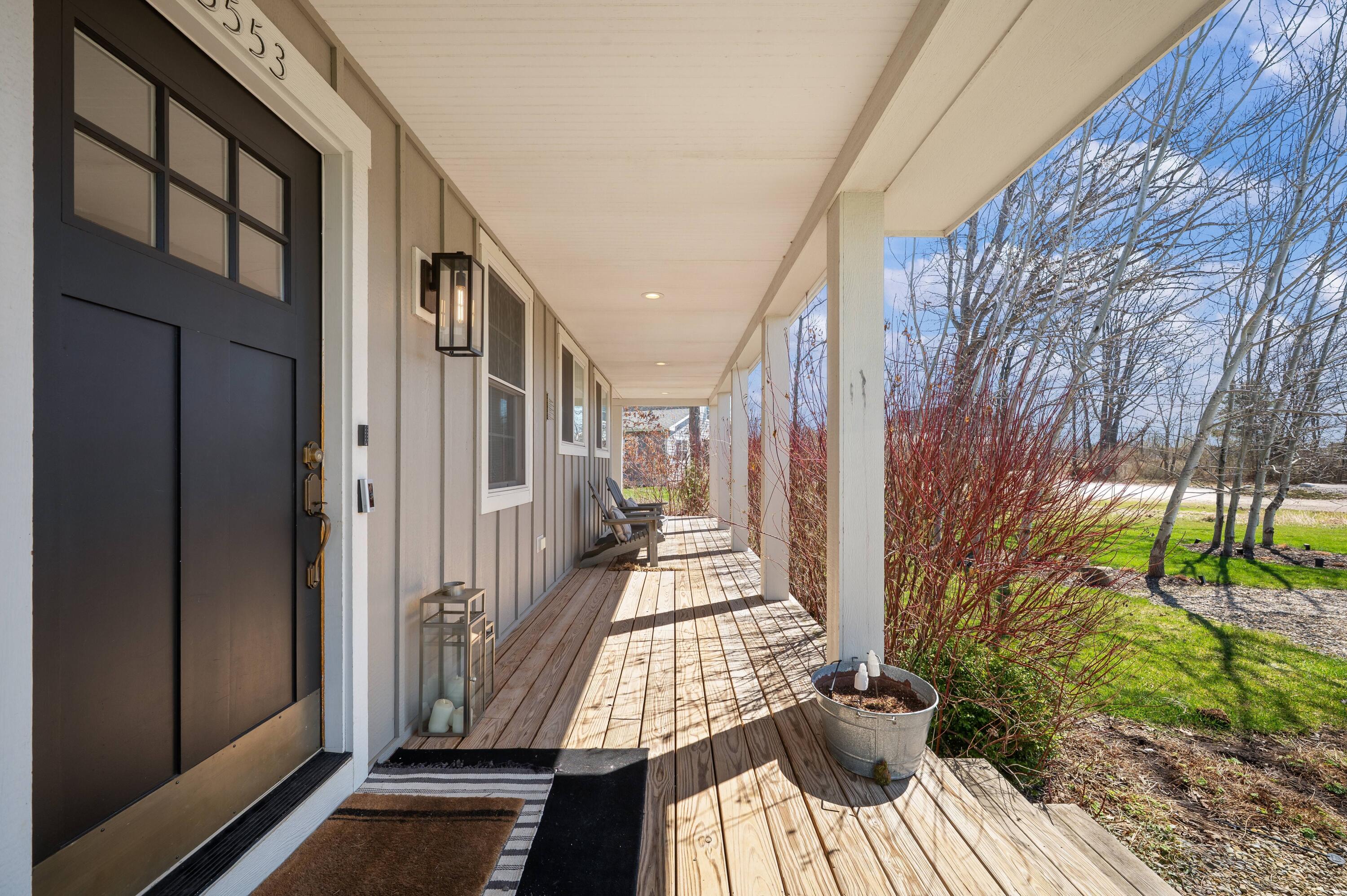 5553 Hidden Pond Lane