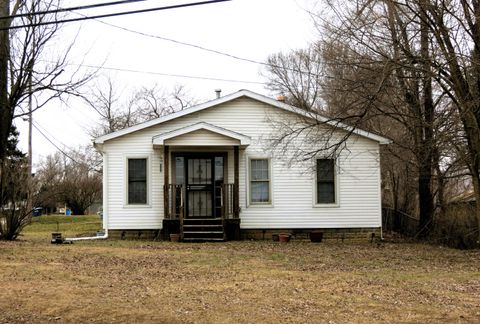 Photo of 1113 E South Street, Jackson, MI 49203 (MLS # 26008043)