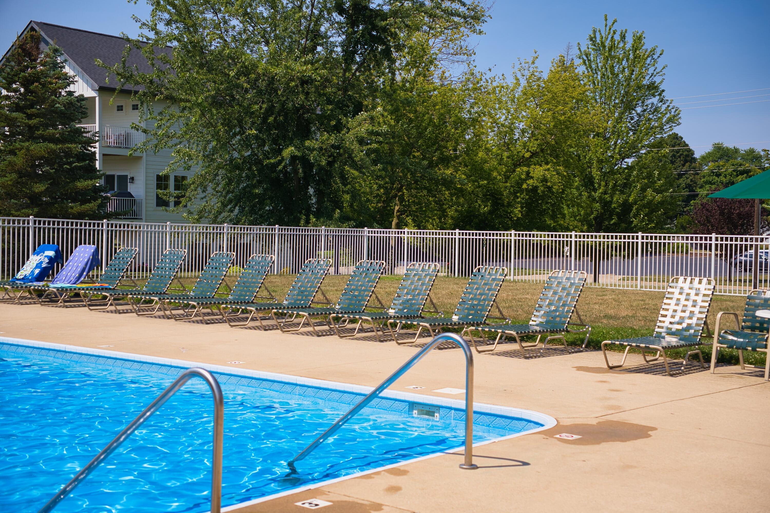 118 Elkenburg Street