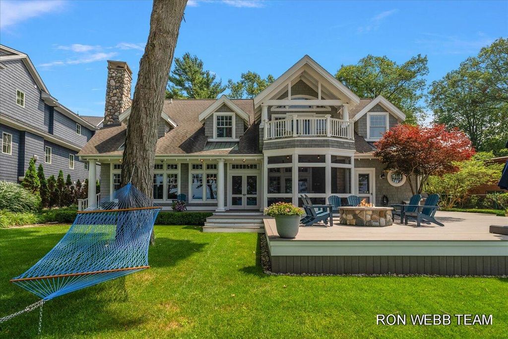 Photo of 3501 N Lakeshore Drive, Holland, MI 49424 (MLS # 25052068)