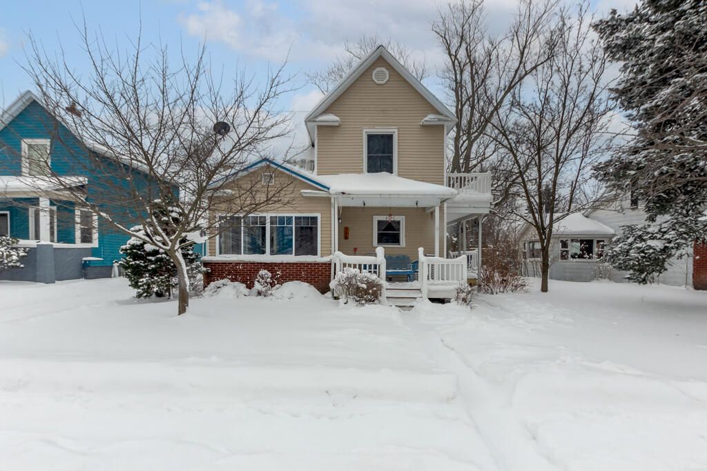 Photo of 160 W Main Avenue, Zeeland, MI 49464 (MLS # 26002533)