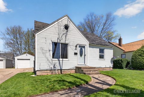 Photo of 1049 Buckingham Street SW, Wyoming, MI 49509 (MLS # 26017708)