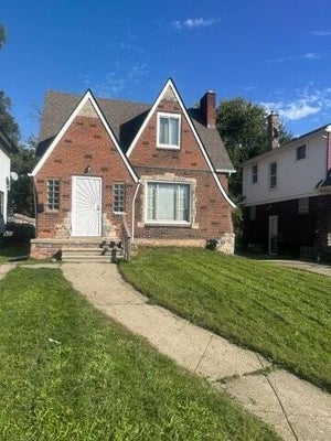 14740 WOODMONT AVE, DETROIT, MI 48227 - Image c39d9d621e92f25e552f144f44456f5f/2199407107