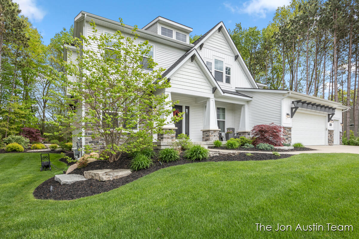 9012 N Wolven Ridge Court