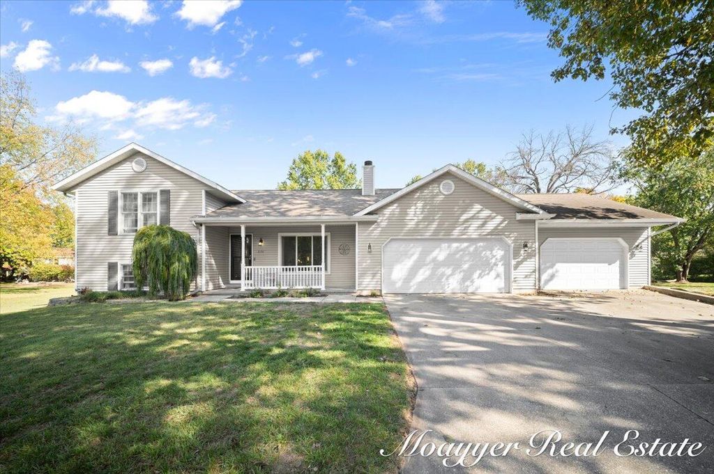 Photo of 3150 Joshua Court, Holland, MI 49424 (MLS # 25053007)