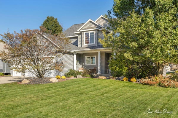 6784 CITY RIDGE DR, HUDSONVILLE, MI 49426 - Image c41278c8e28bb8559c0d76dc1ce2ccd1/3703556155