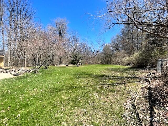 Ann Arbor, Michigan 48108, United States, 4 Bedrooms Bedrooms, ,3 BathroomsBathrooms,Residential,Pending,111380