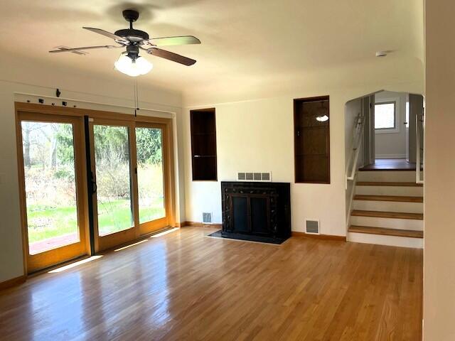 Ann Arbor, Michigan 48108, United States, 4 Bedrooms Bedrooms, ,3 BathroomsBathrooms,Residential,Pending,111380