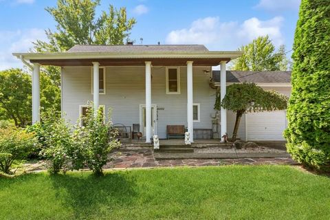 Photo of 6460 E Galien Buchanan Road, Buchanan, MI 49107 (MLS # 26021774)