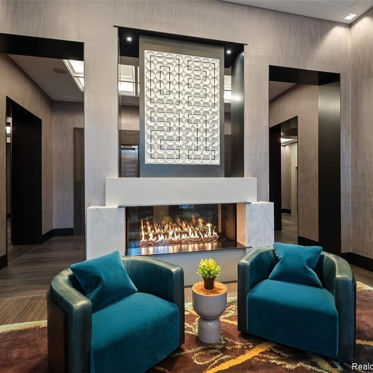 369 N Old Woodward Avenue