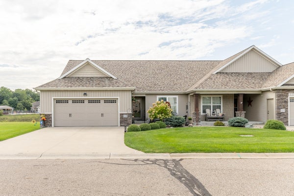 56430 TERRA VISTA BLVD, MATTAWAN, MI 49071 - Image c4b78ed247b850f719c6d646c8e1059e/2461494366