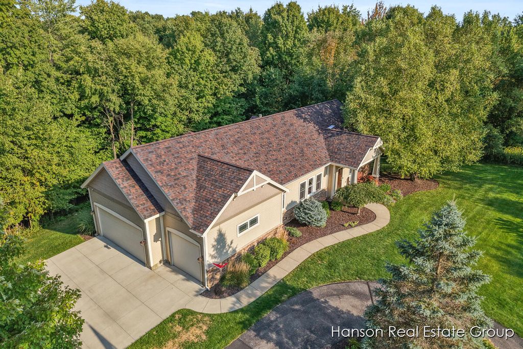 Photo of 2900 Murray Lake Avenue, Lowell, MI 49331 (MLS # 25046310)