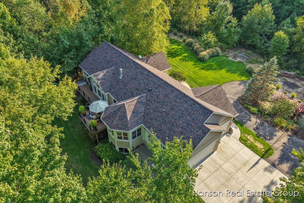 Photo of 2900 Murray Lake Avenue, Lowell, MI 49331 (MLS # 25046310)